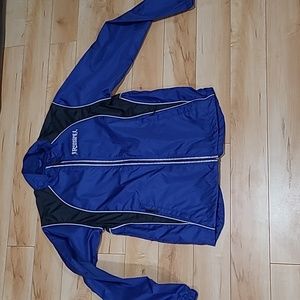 Running Room women's size small thin reflective jacket